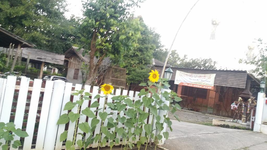 Hotel Maeloegyi Maesariang Mae Sariang Exterior foto